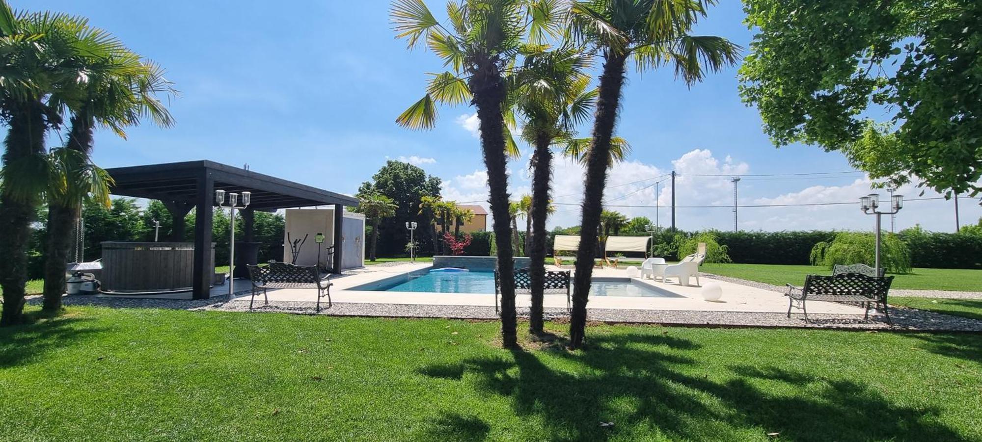 Appartamento Casakadd002Luxuryheated Pool Garden Patio Barbeque Cive Esterno foto